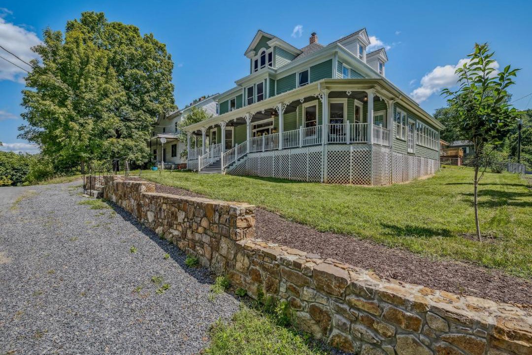 Photo of Others in Berkeley Springs