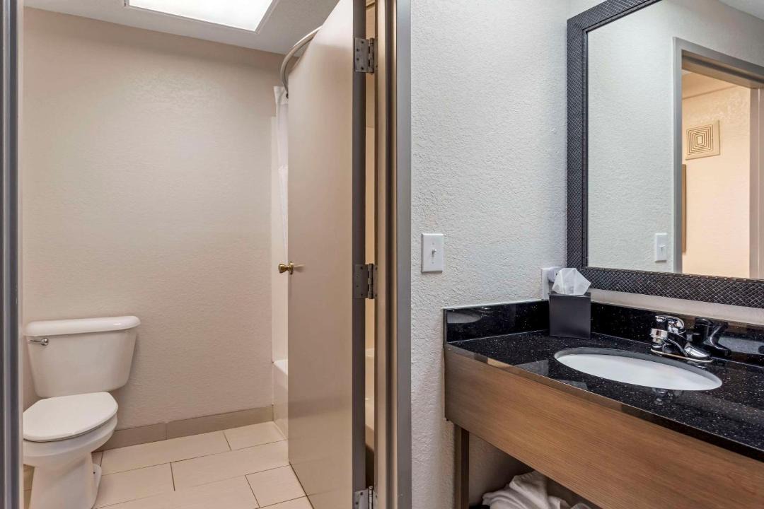 Photo of Bathroom in Corbin
