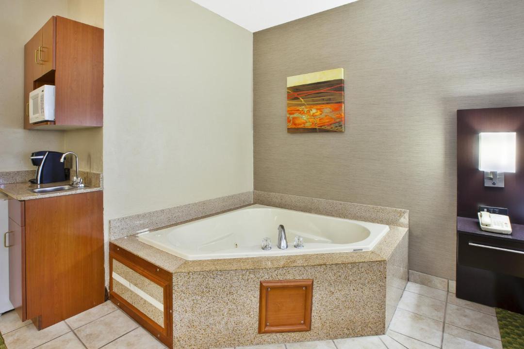 Photo of Bathroom in Holiday City