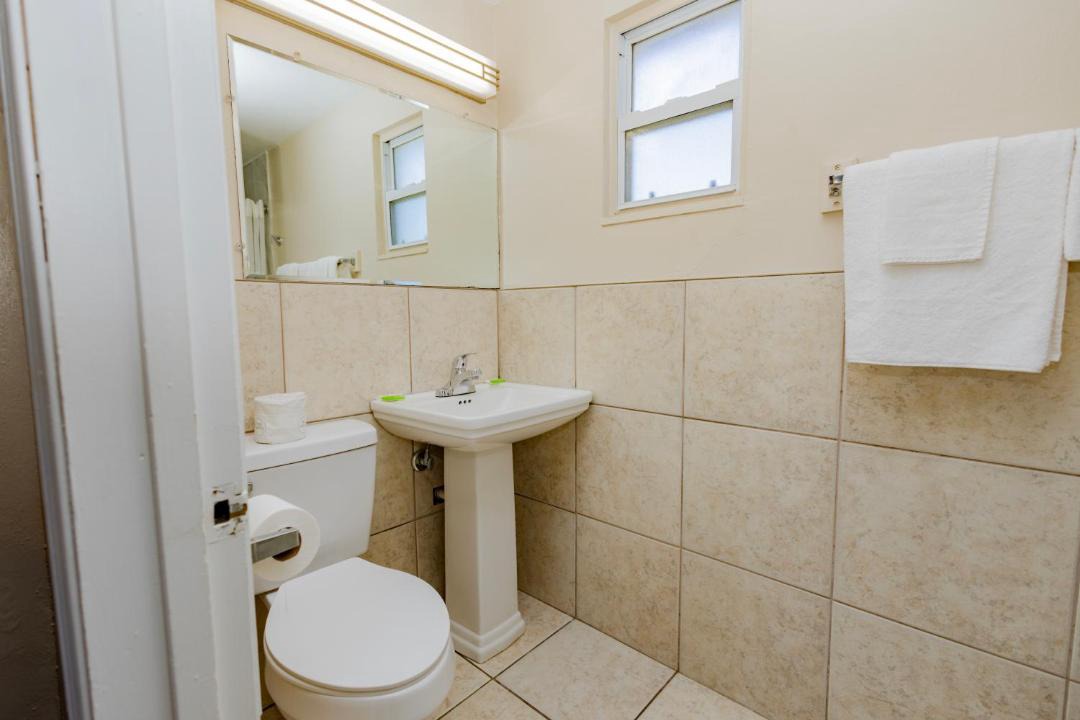 Photo of Bathroom in Lockbourne