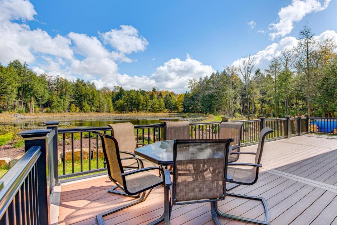 Photo of Patio Balcony in Granville Summit
