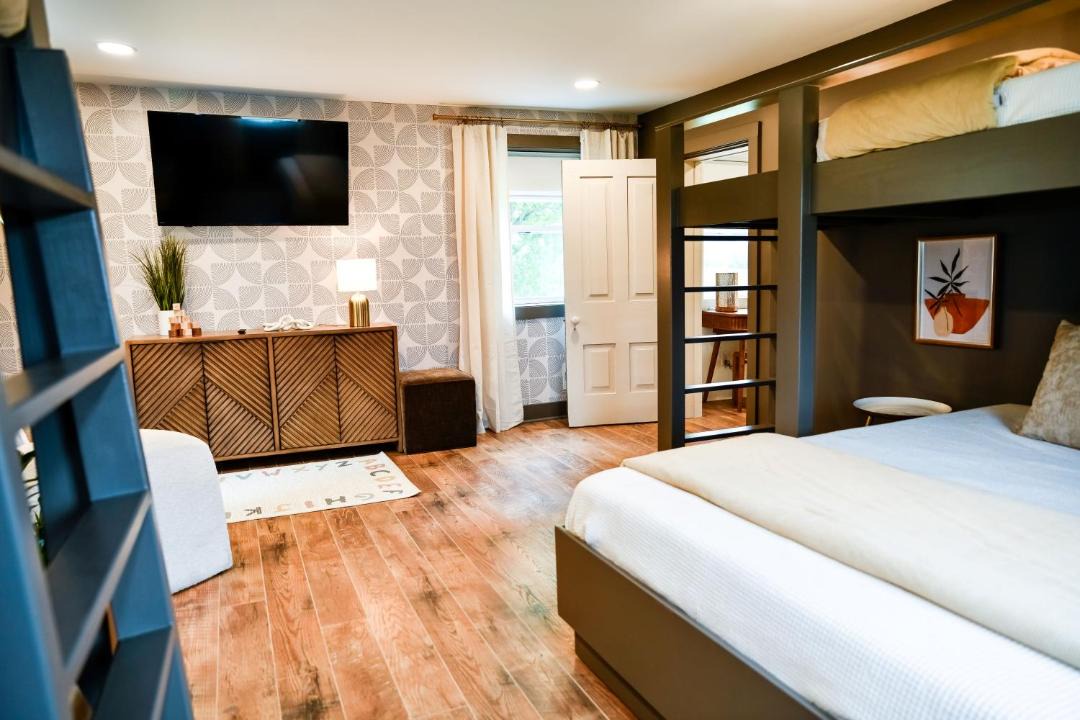 Photo of Bedroom in Amanda