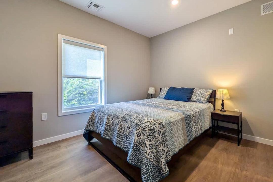 Photo of Bedroom in Dunellen