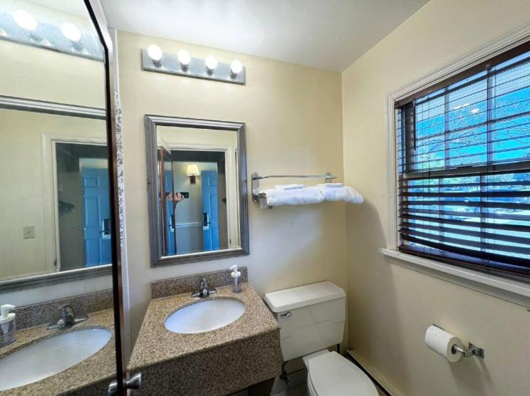 Photo of Bathroom in Strasburg