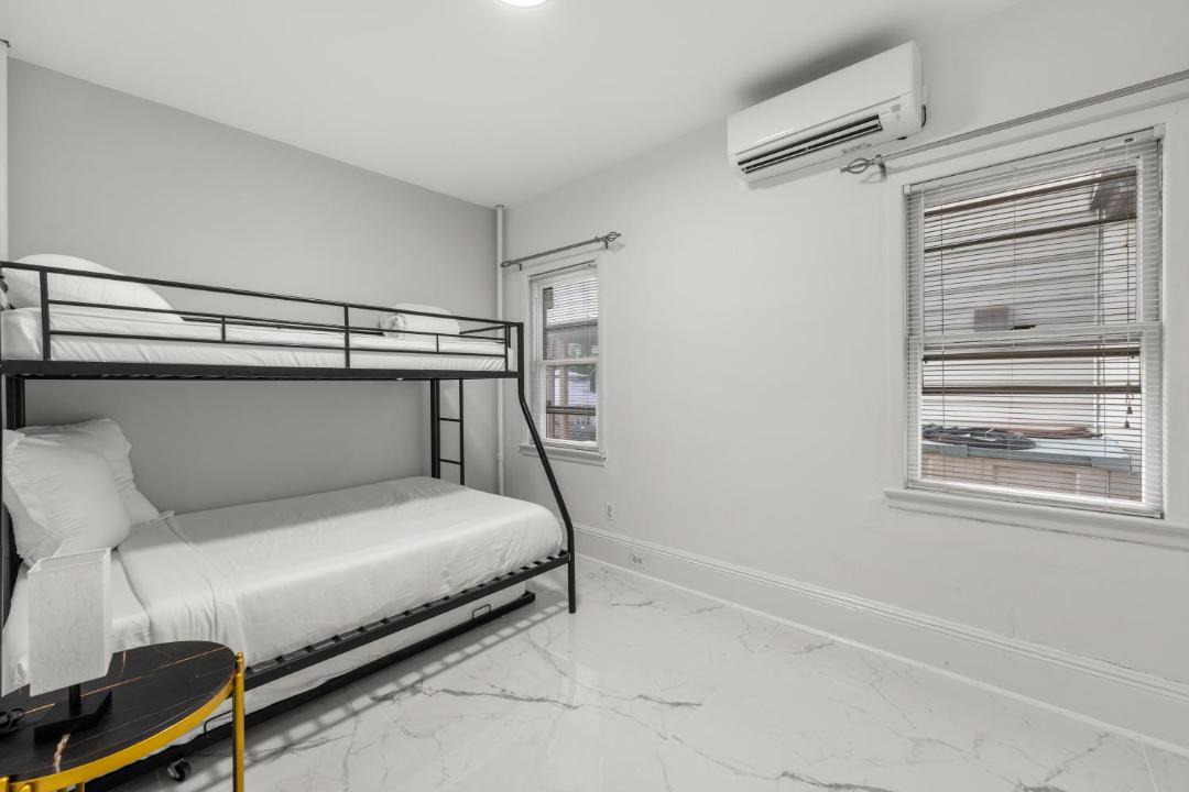 Photo of Bedroom in Constable Hook