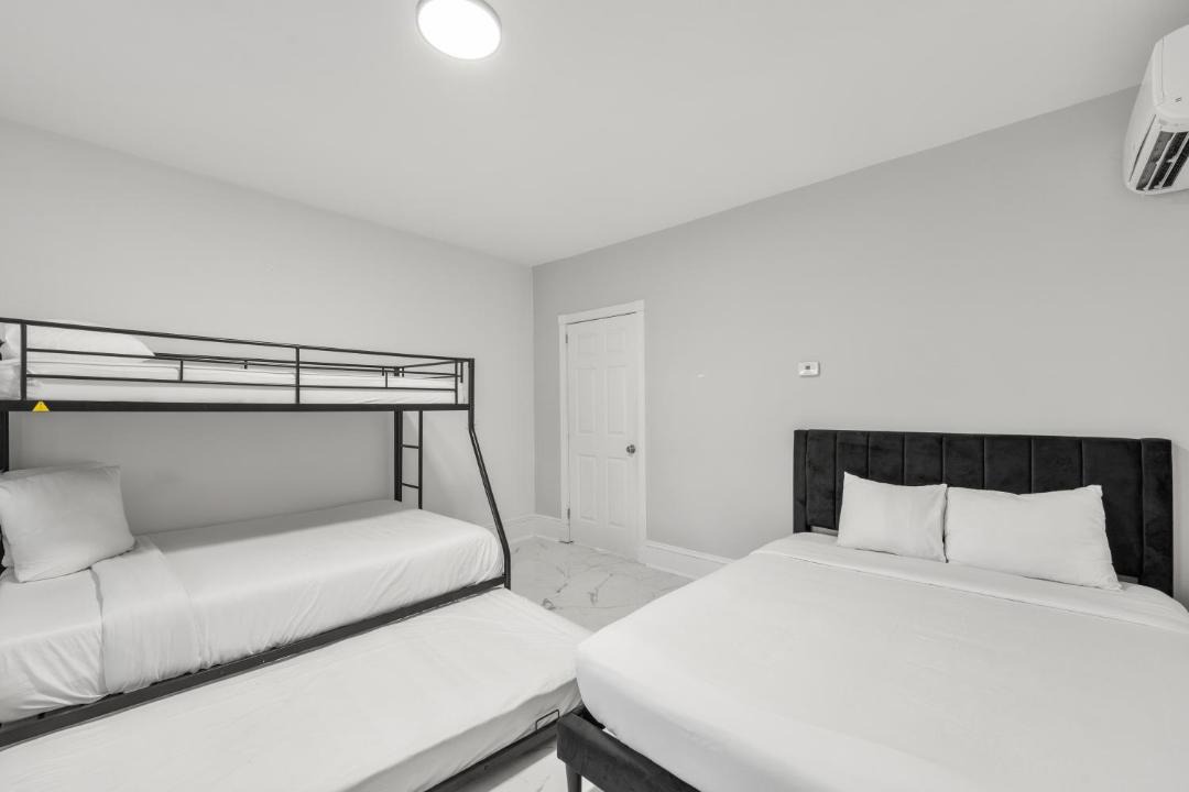 Photo of Bedroom in Constable Hook