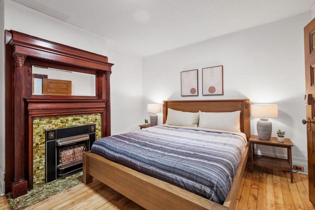 Photo of Bedroom in South Oakland