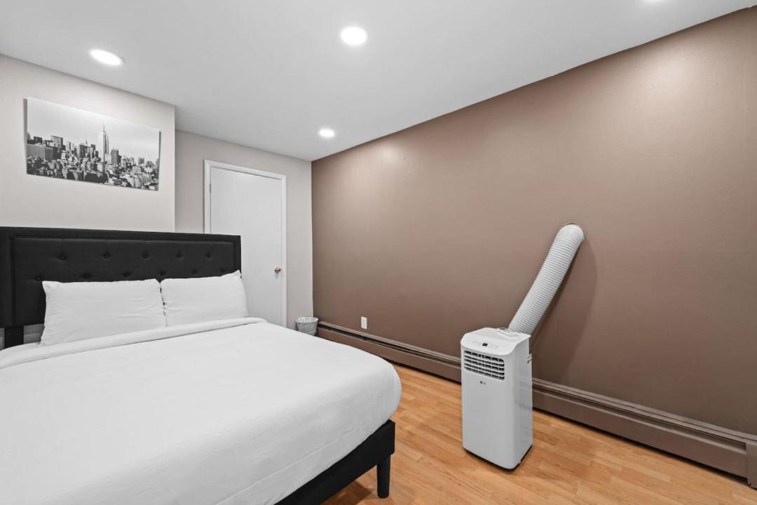 Photo of Bedroom in Constable Hook