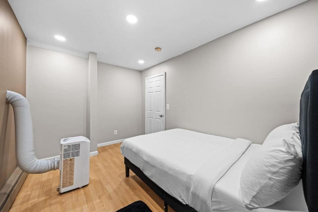 Photo of Bedroom in Constable Hook