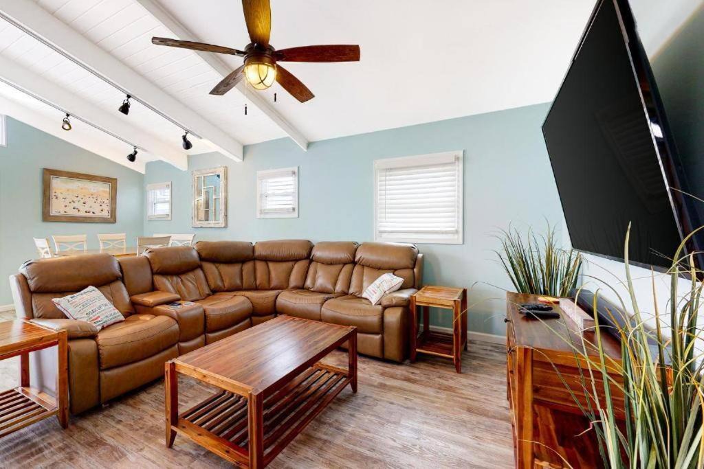 Photo of Livingroom in North Ocean City