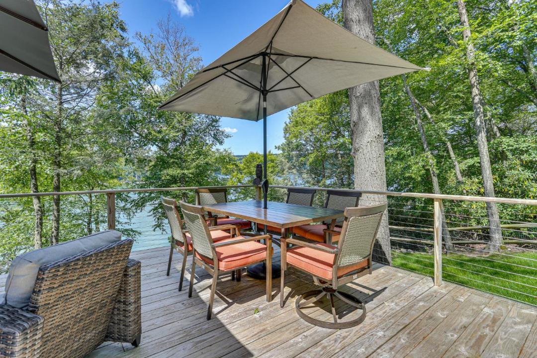Photo of Patio Balcony in Greentown