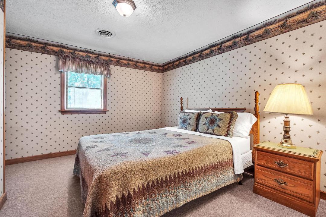 Photo of Bedroom in Seneca Rocks