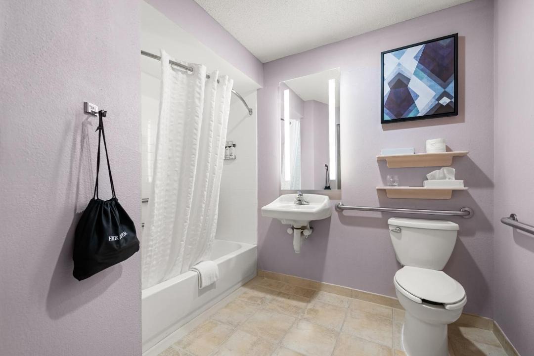 Photo of Bathroom in Bordentown