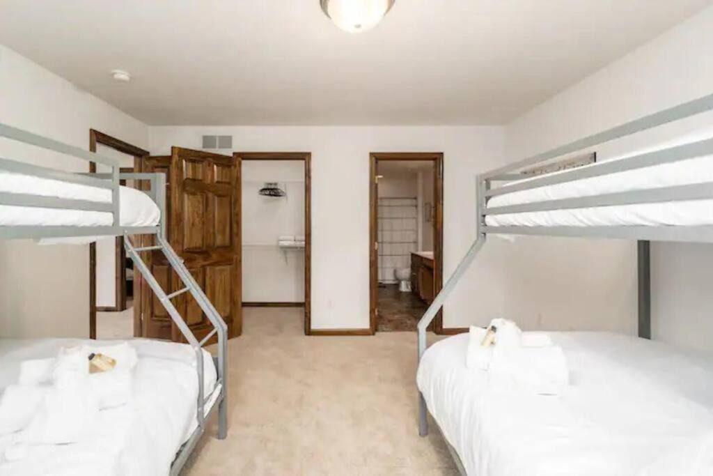 Photo of Bedroom in Lancaster