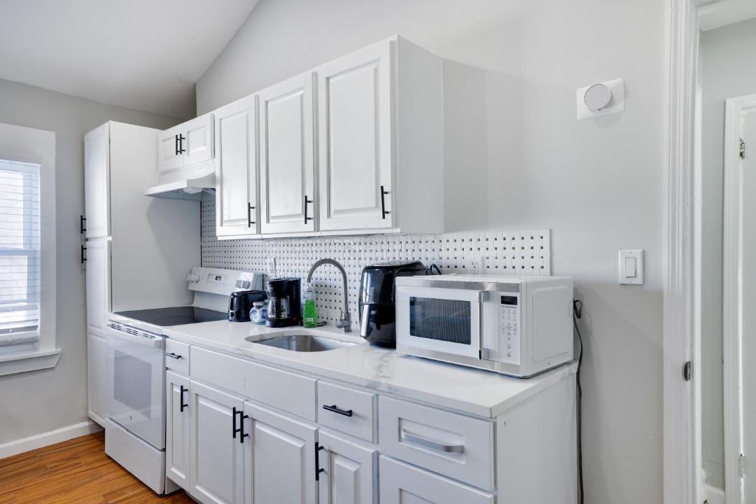 Photo of Kitchen in Weequahic