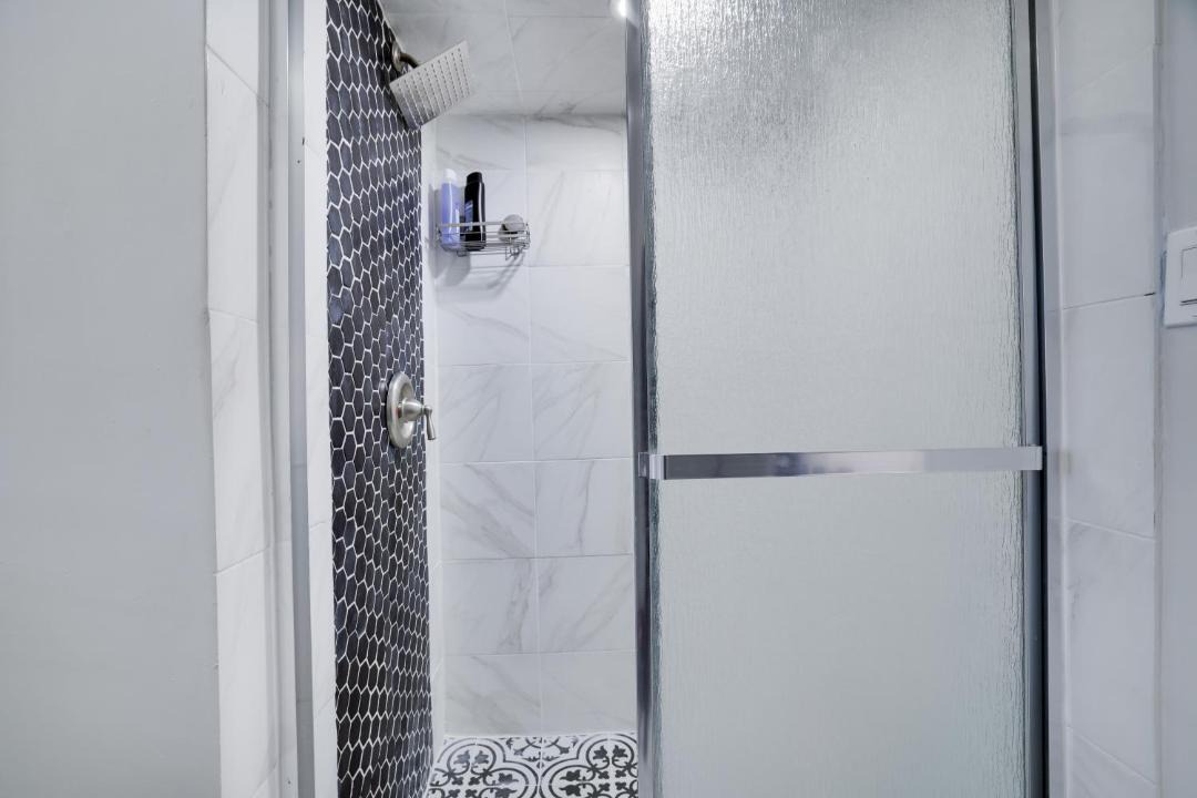 Photo of Bathroom in Weequahic