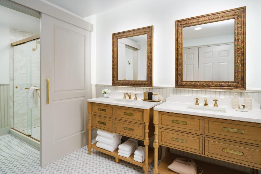 Photo of Bathroom in State College