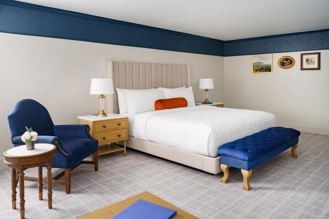 Photo of Bedroom in State College