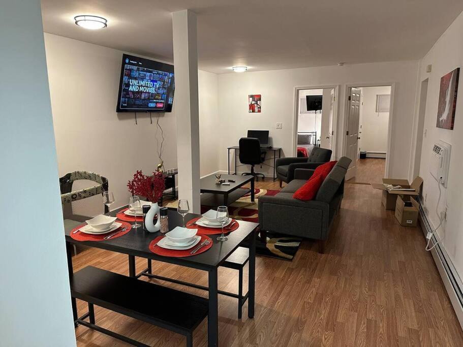 Photo of Livingroom in Constable Hook