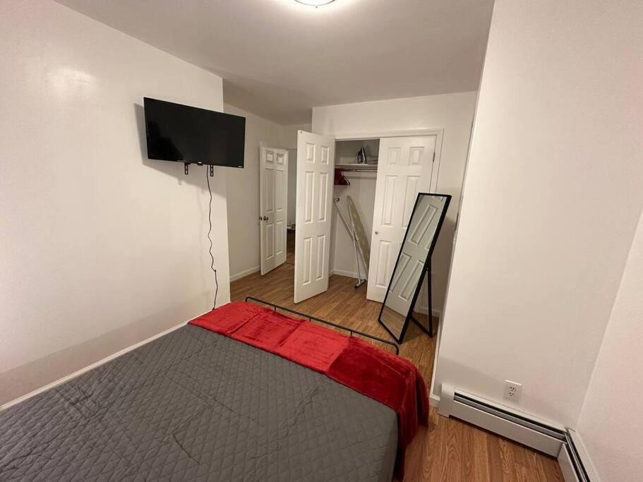 Photo of Bedroom in Constable Hook