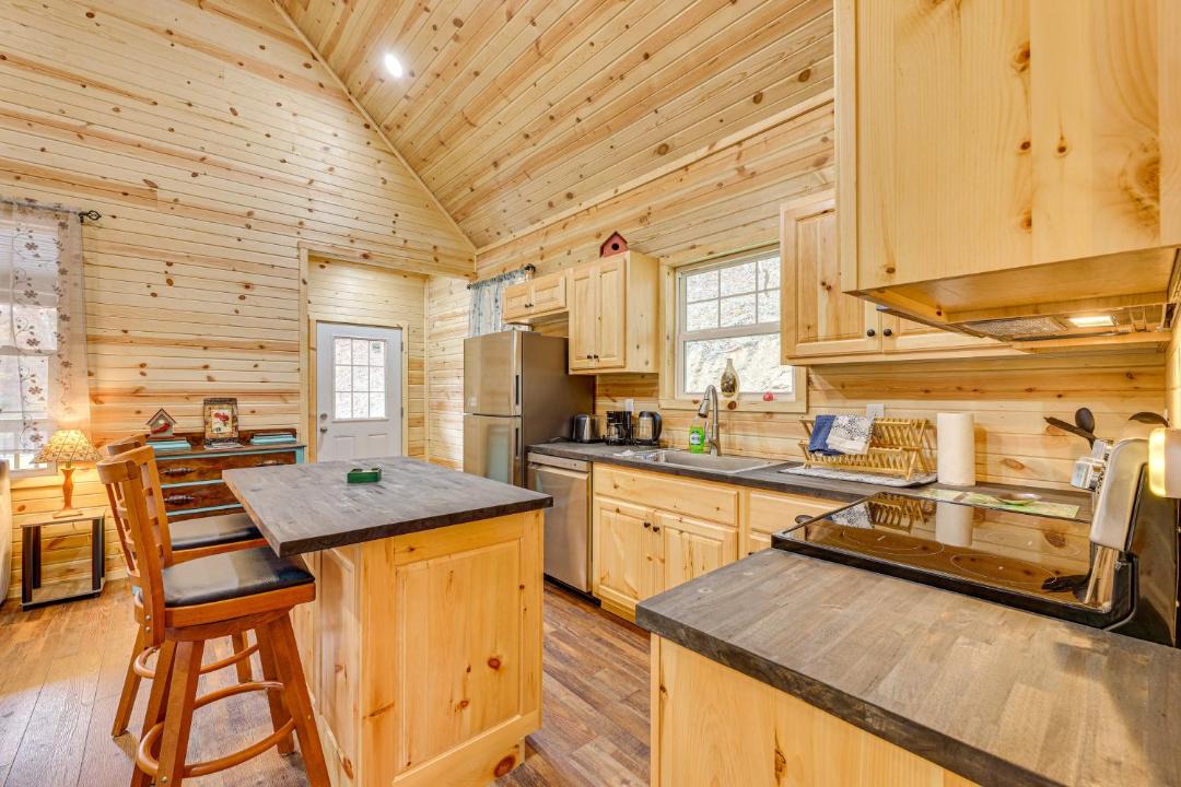 Photo of Kitchen in Marlinton