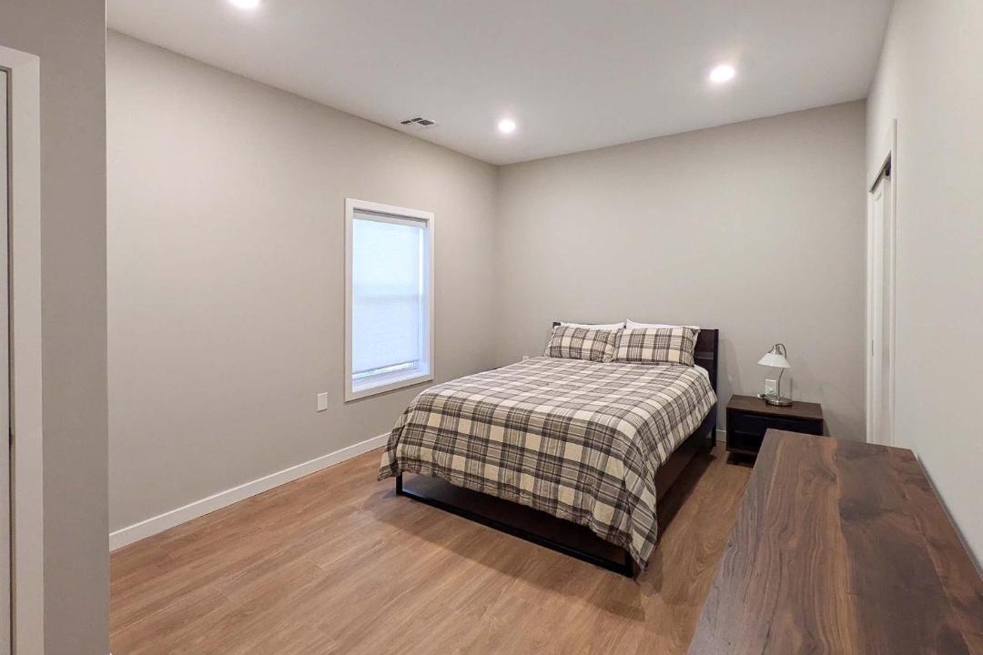 Photo of Bedroom in Dunellen