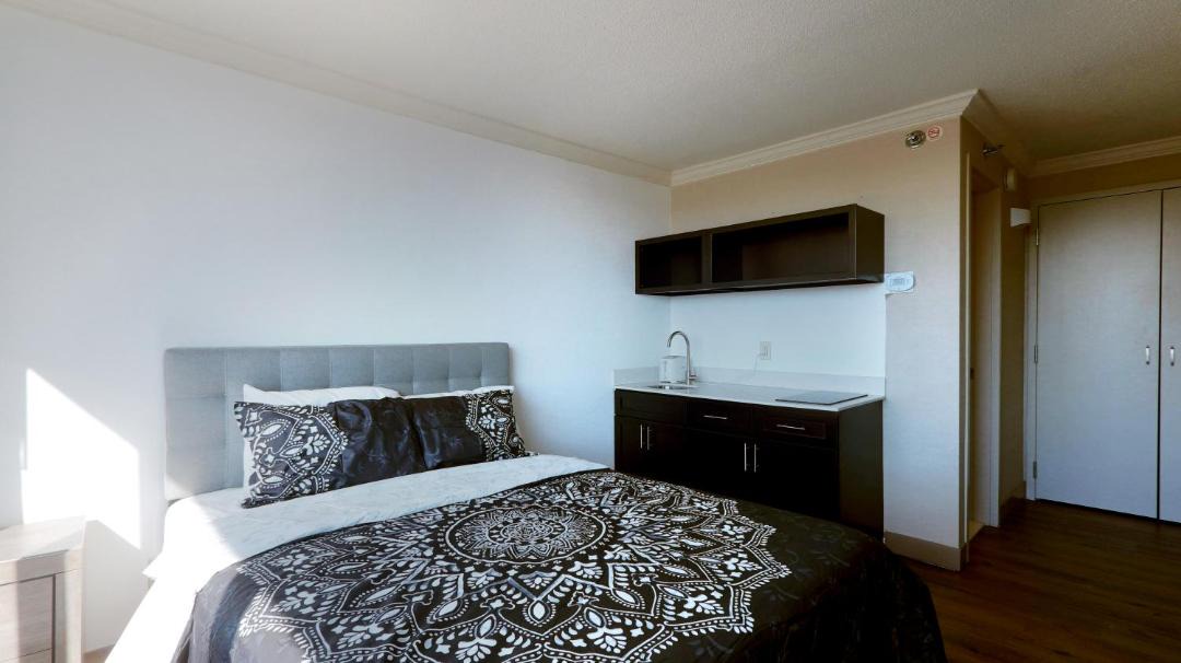 Photo of Bedroom in Downtown Baltimore