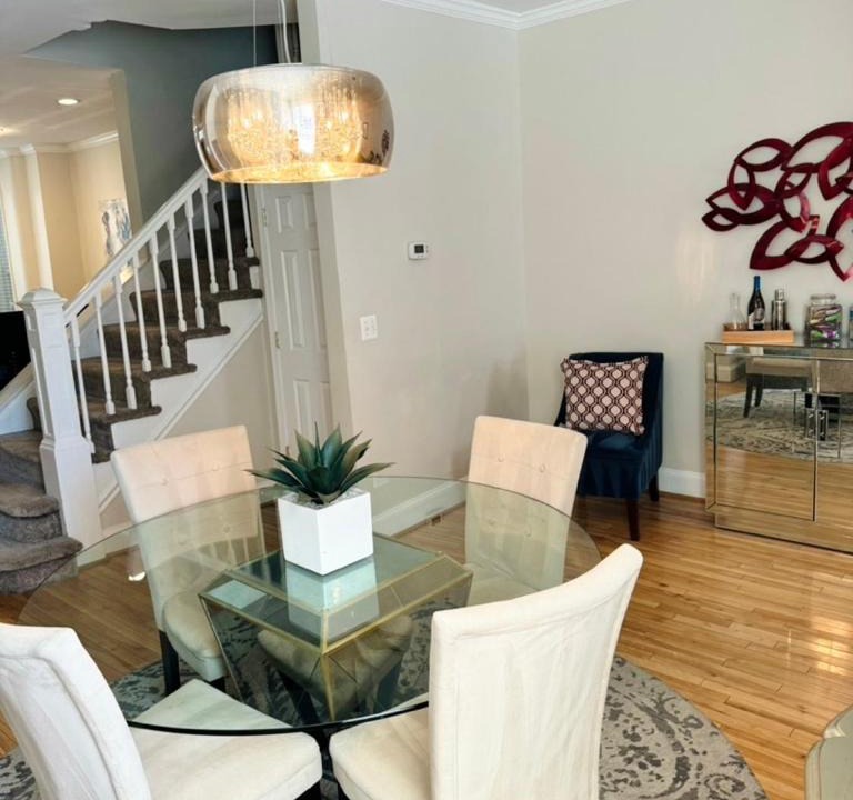 Photo of Livingroom in Bloomingdale