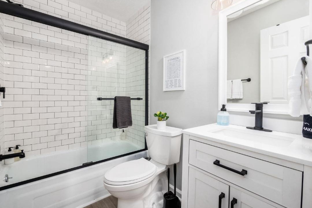 Photo of Bathroom in Downtown Columbus