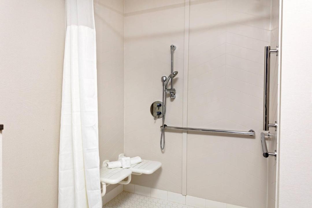 Photo of Bathroom in Port Clinton