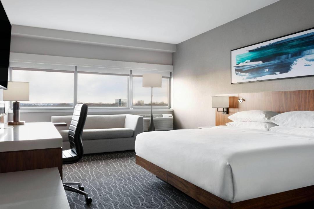 Photo of Bedroom in Iselin