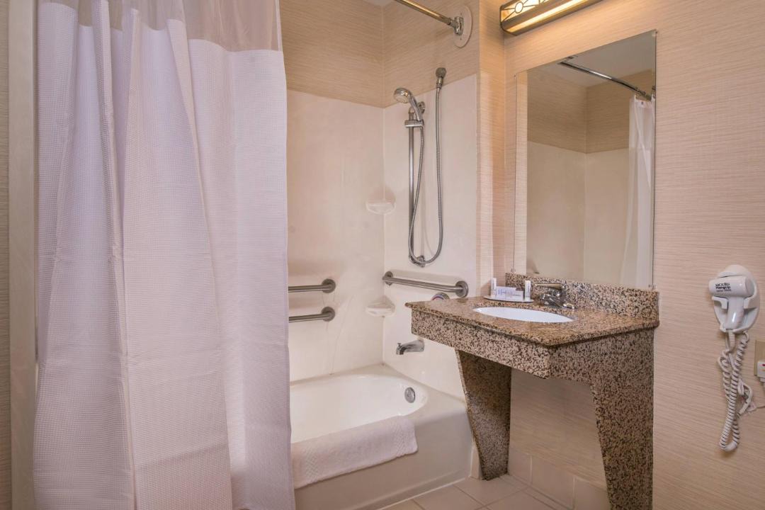 Photo of Bathroom in Chantilly