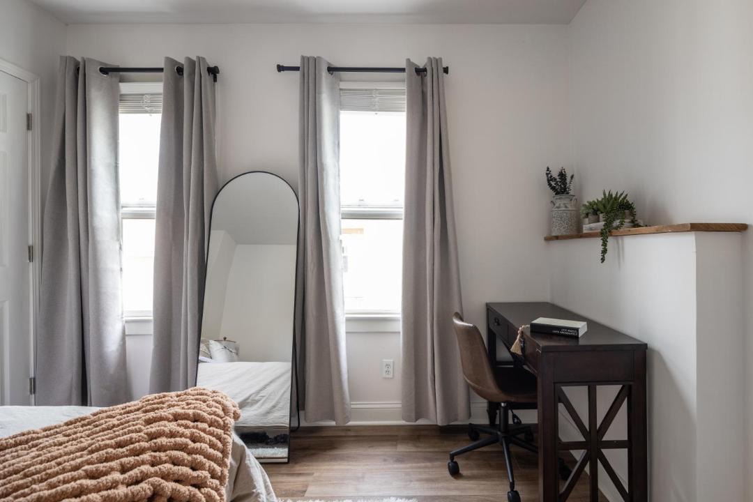 Photo of Bedroom in Little Italy