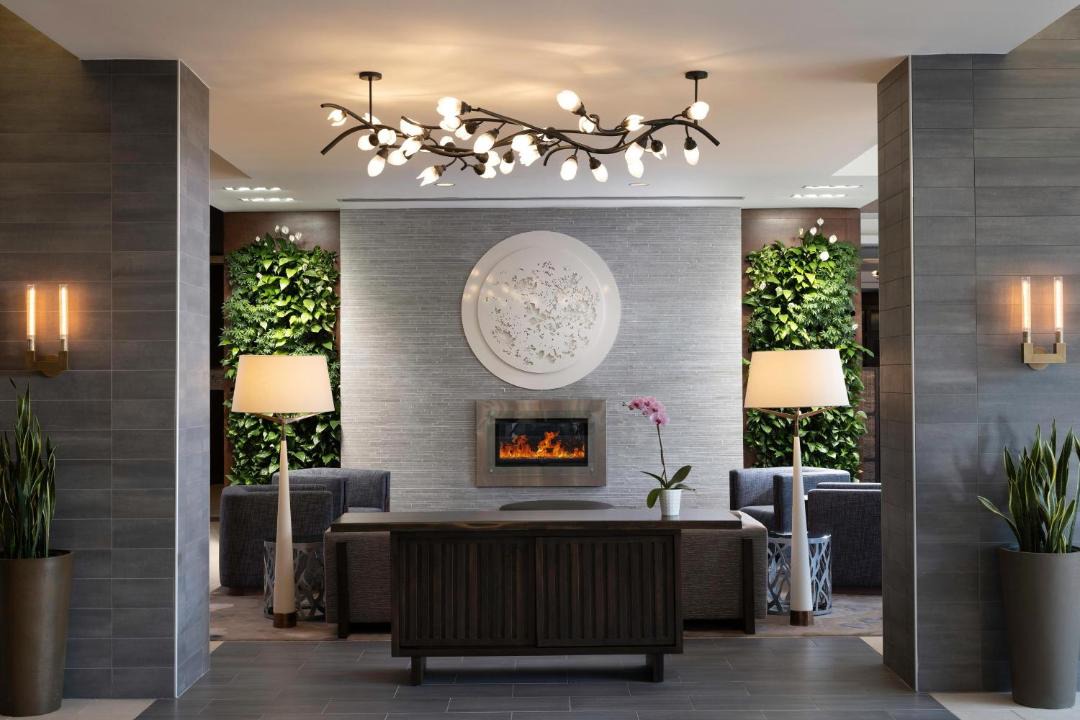 Photo of Livingroom in Reston
