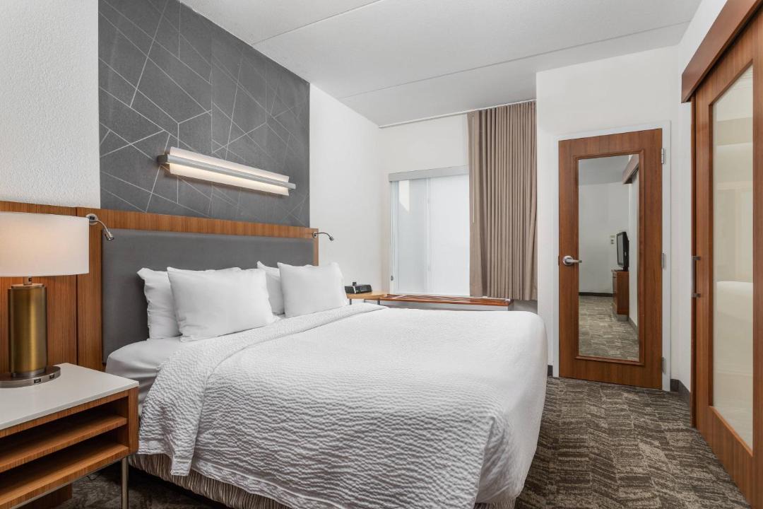 Photo of Bedroom in Downtown Chattanooga
