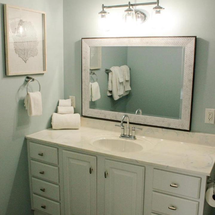 Photo of Bathroom in Huron