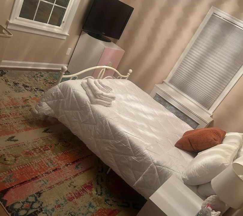 Photo of Bedroom in University Heights