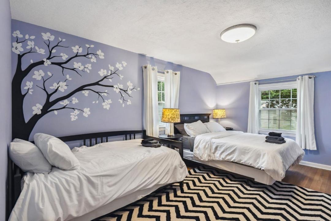 Photo of Bedroom in Cuyahoga County