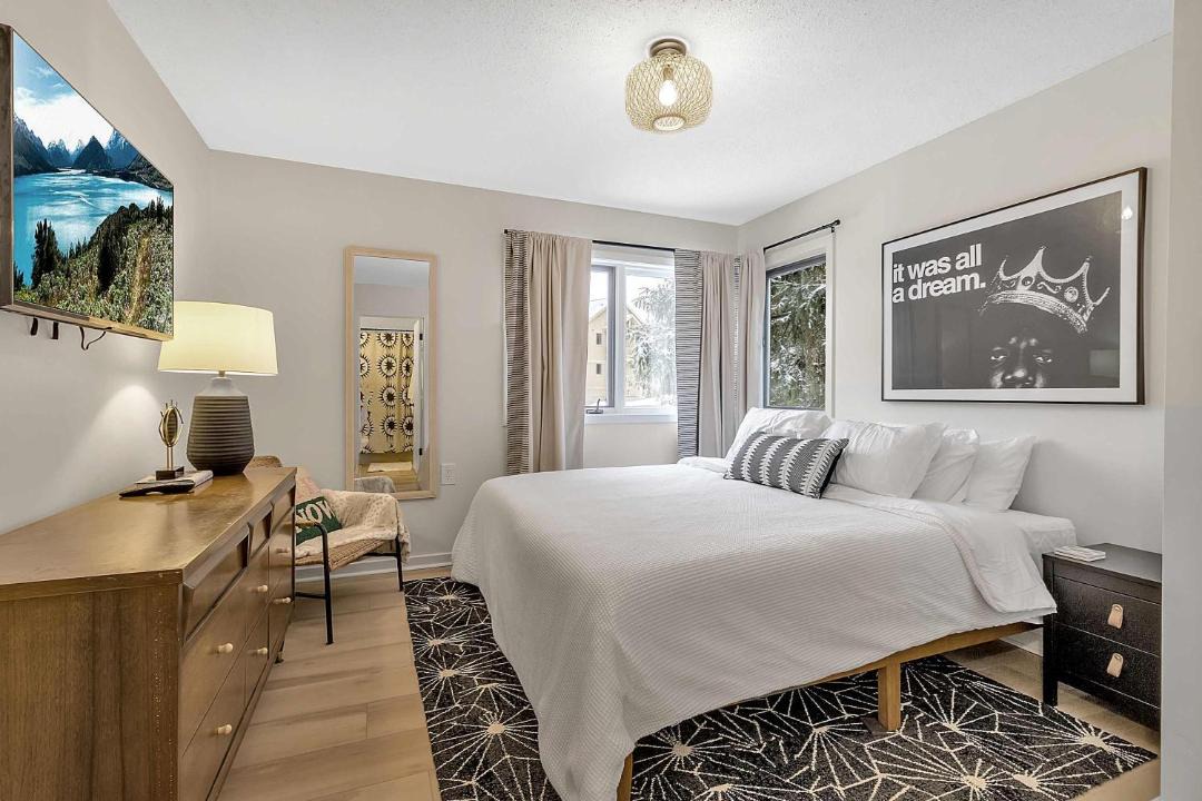 Photo of Bedroom in Great Valley