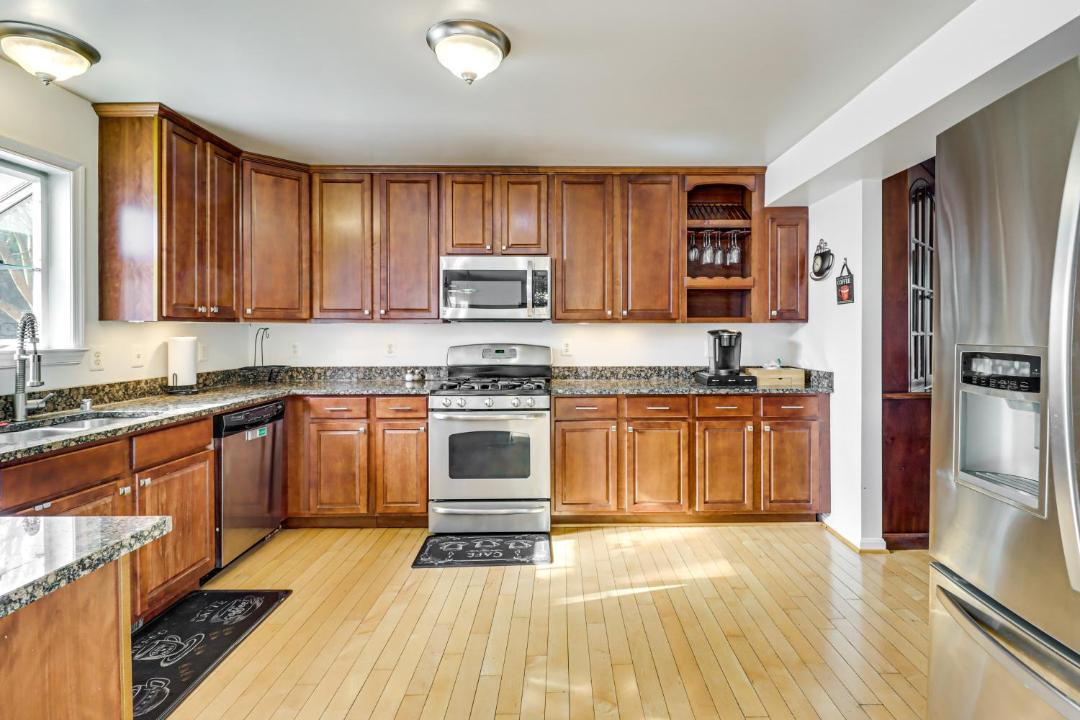 Photo of Kitchen in Cape Saint Claire