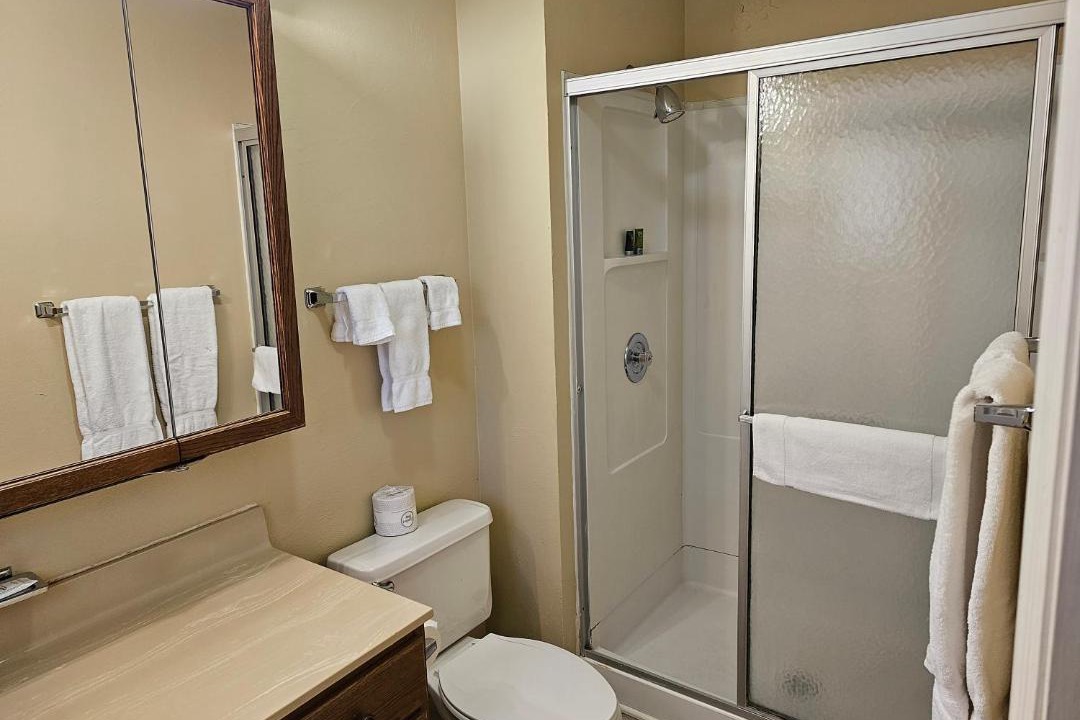 Photo of Bathroom in Cheat Lake