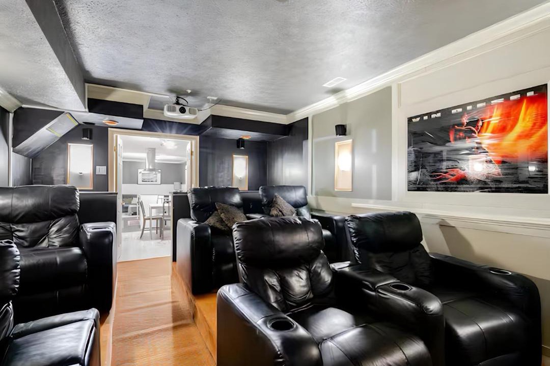 Photo of Livingroom in Upper Marlboro
