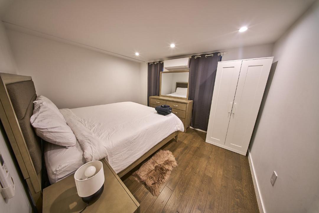 Photo of Bedroom in Chinatown
