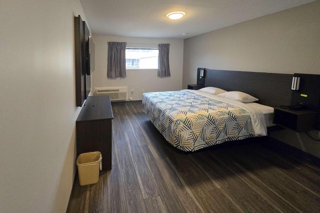 Photo of Bedroom in Hightstown