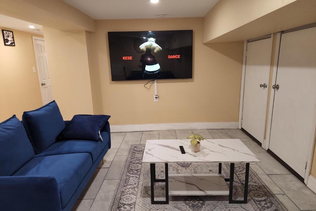 Photo of Livingroom in Weequahic