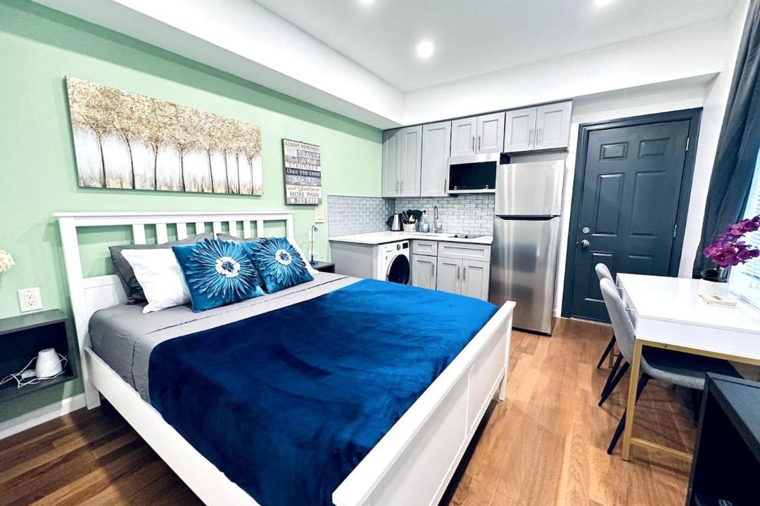 Photo of Bedroom in Graduate Hospital