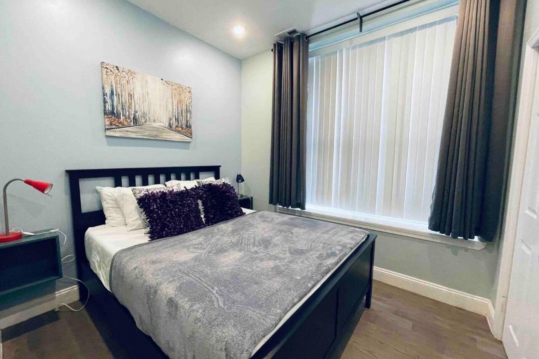 Photo of Bedroom in Center City
