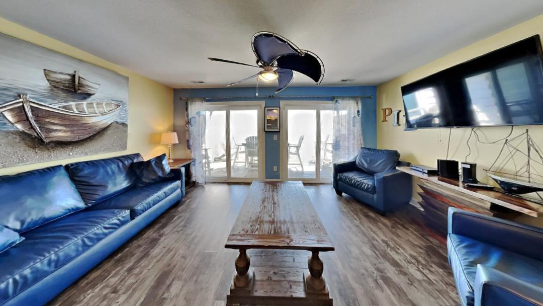 Photo of Livingroom in Put-in-Bay