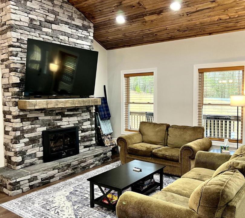 Photo of Livingroom in Mt Lookout