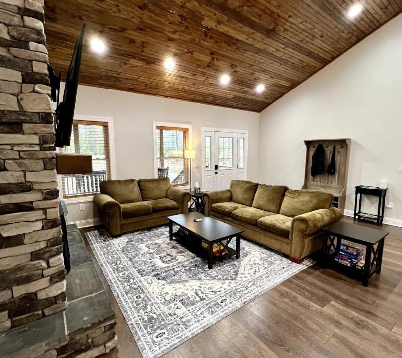 Photo of Livingroom in Mt Lookout